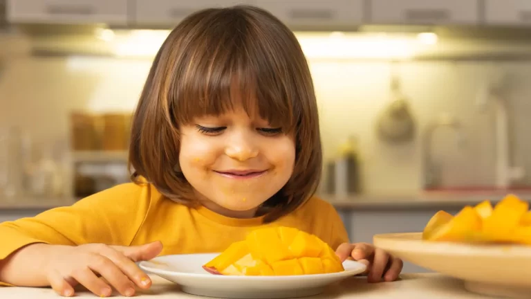 Try out these delicious mango recipes for kids according to their age
