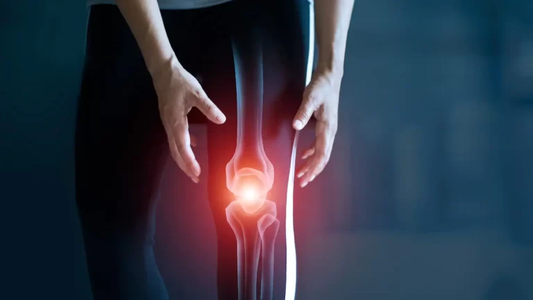 National Bone and Joint Day 2022: Signs of bone health problems in women