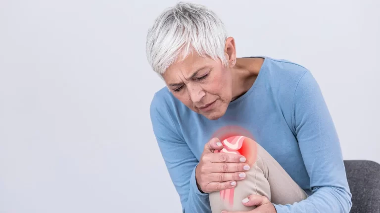 Knee pain: When is it wise to go for knee replacement surgery?