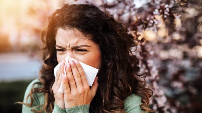 Allergic asthma: 3 effective ways to prevent wheezing and cough
