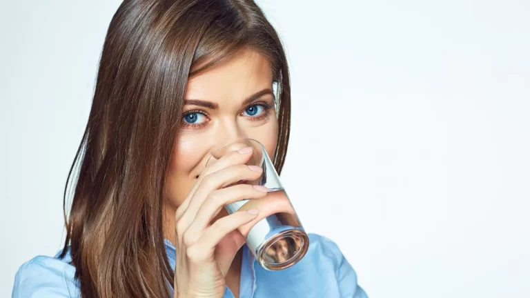 Here’s everything about “water intoxication” and its symptoms