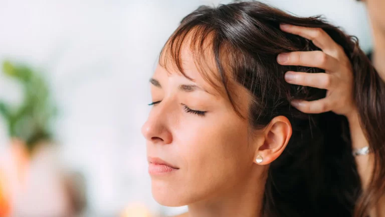Do you know how to oil your hair right? Follow these tips and tricks