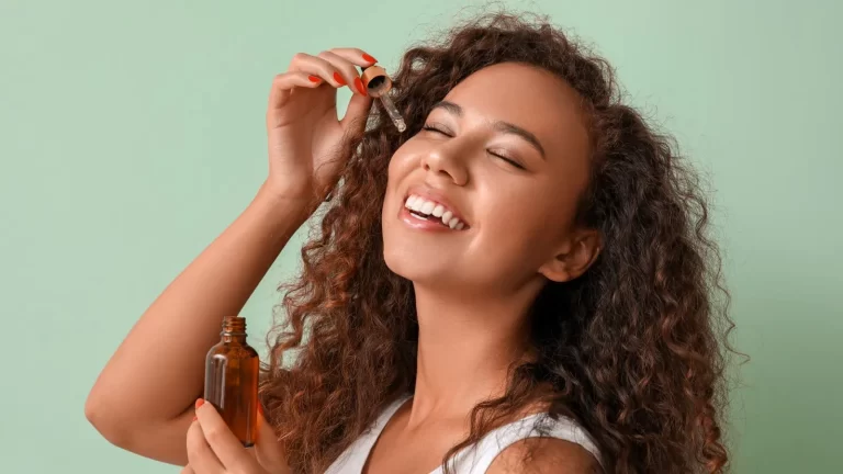 5 face oils to turn your dry and rough skin into bright and beautiful!