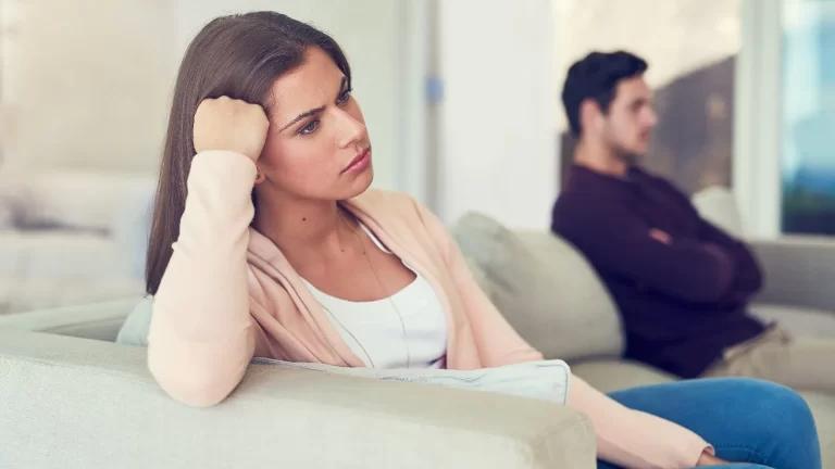 5 mature ways to deal with infidelity in your relationship