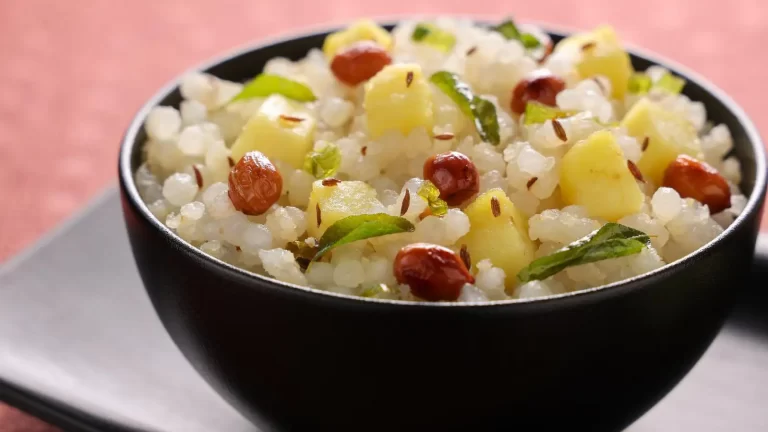 Here is a 5-step guide on how to cook sabudana