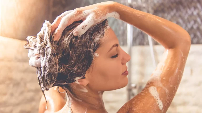 4 common myths about shampoo you should know for your hair health