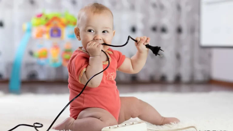 8 mistakes you must avoid to baby proof your home and prevent accidents