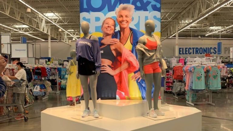 Analysts see Walmart winning this holiday season as Target struggles