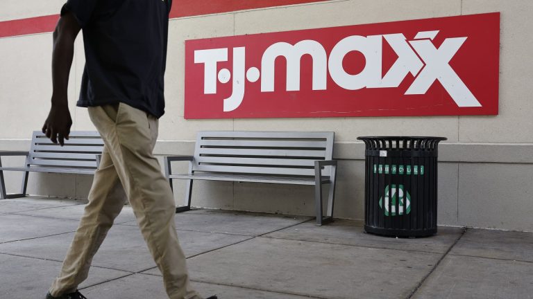 Retailers Costco, TJX benefit from improving supply chains