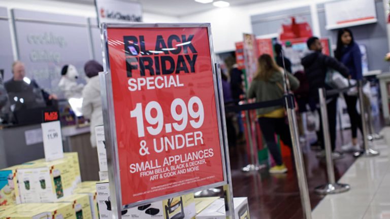Here’s what Black Friday sales tell us about the retail sector — and our top pick