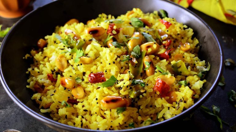 Poha benefits: Know why it is a better breakfast option than rice