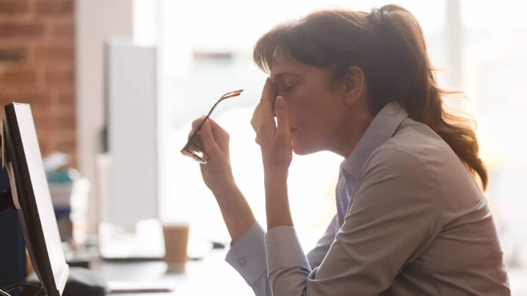 Stress and skin: Know how work anxiety can affect you