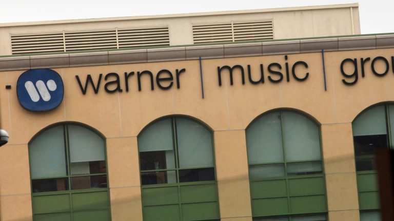 Warner Music upgrade cites growing global music streaming market
