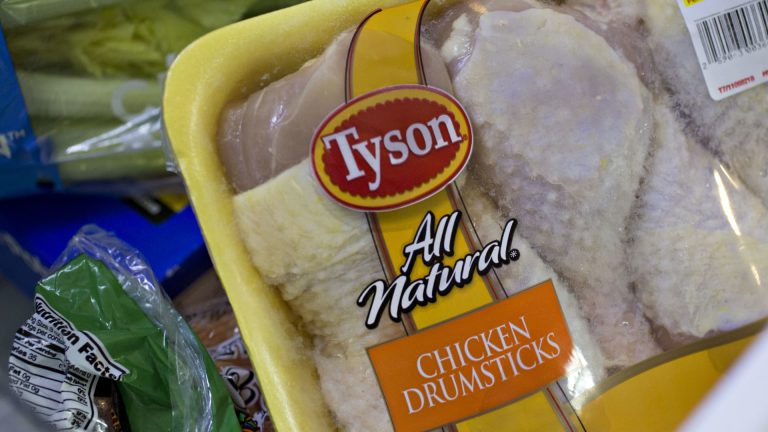 Tyson Foods stock slips to lowest levels since November 2020