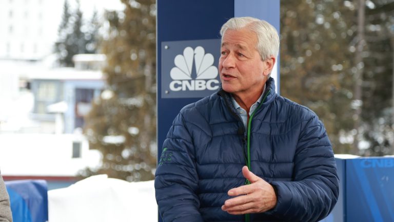 Dimon says Congress shouldn’t play games with U.S. creditworthiness