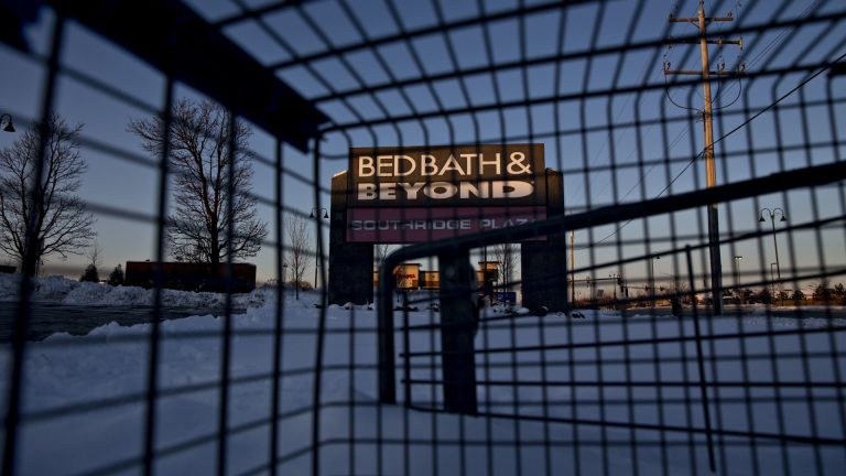Bed Bath and Beyond warns it doesn’t have the cash to pay down debts