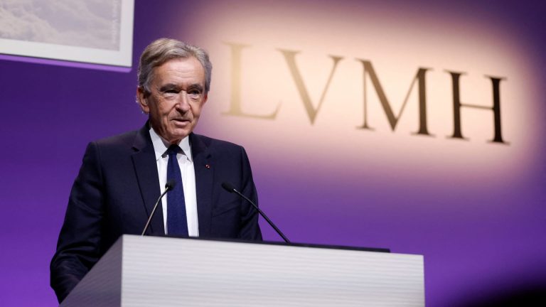 LVMH sees Chinese luxury shoppers returning, boosting 2023 sales