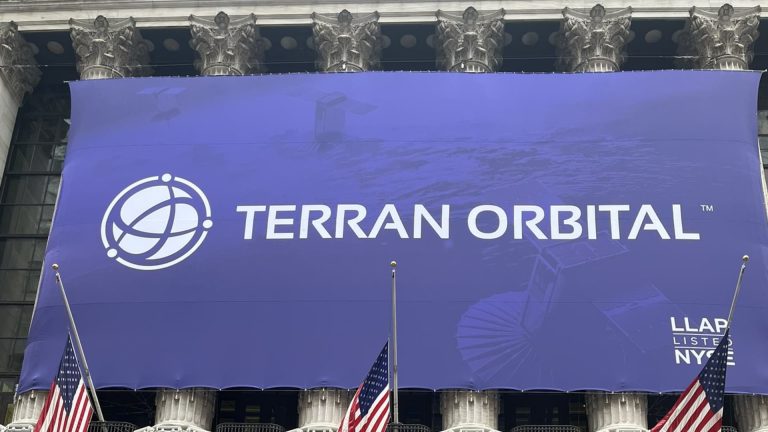 Terran Orbital wins $2.4 billion Rivada satellite contract