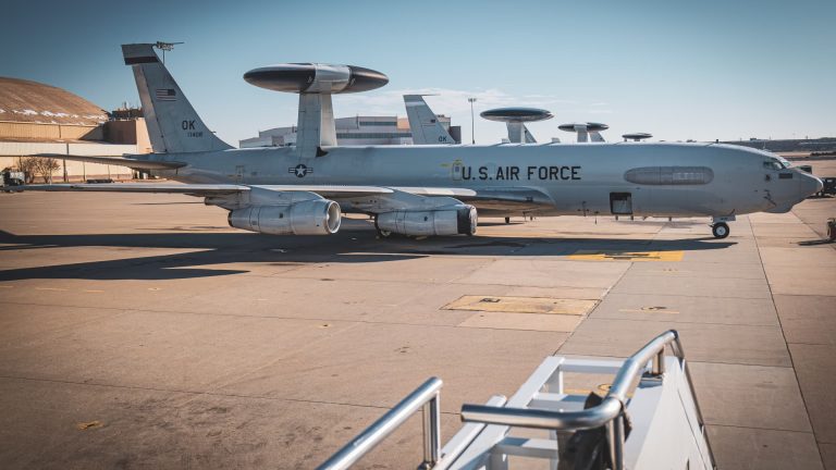 Air Force’s aging AWACS stirs questions of airborne-battle readiness