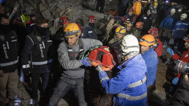 Rescue hopes dwindle as earthquake death toll passes 28,000