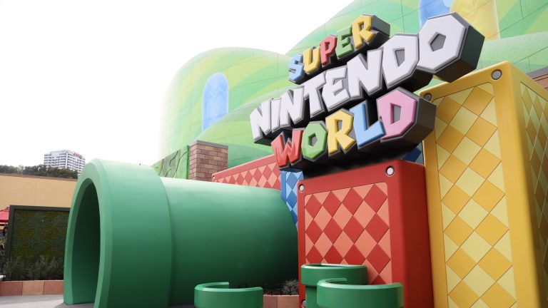 Super Nintendo World Universal Studios Hollywood opens
