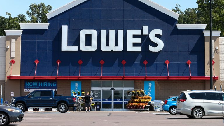 Stocks making the biggest moves midday: Lowe's, 3M, First Horizon, Nio and more