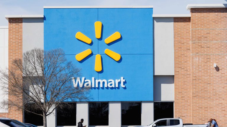 Walmart lays off hundreds of workers at e-commerce facilities