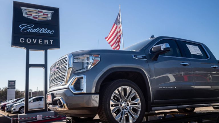 General Motors’ U.S. sales jump 18% in the first quarter