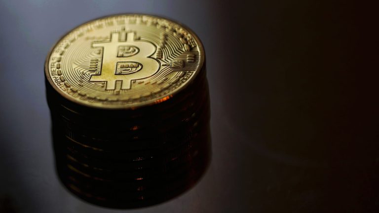 Bitcoin (BTC) price could hit $100,000 by end-2024: Standard Chartered