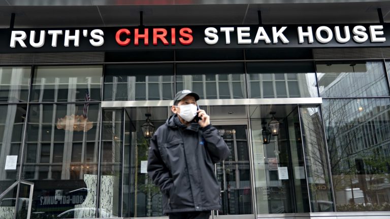 Olive Garden owner Darden Restaurants buys Ruth’s Chris Steak House