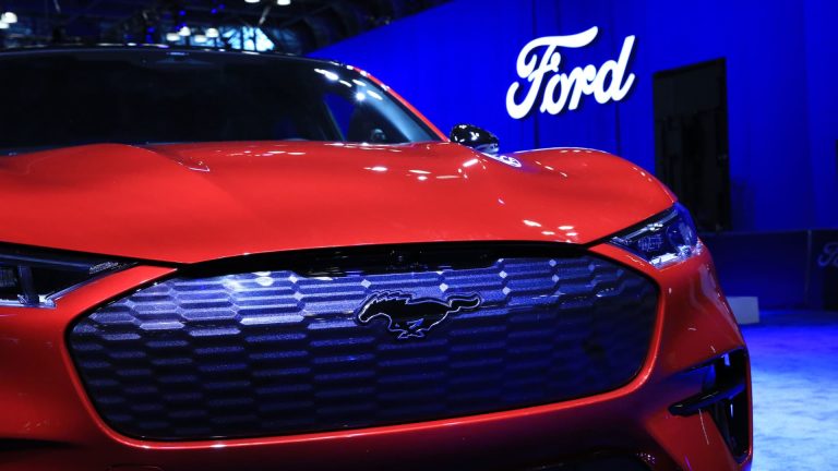 Ford Motor (F) earnings Q1 2023