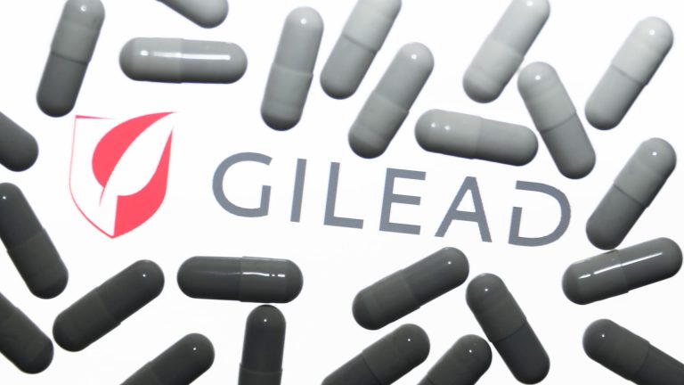 Gilead, U.S. fight in court over HIV prevention drug