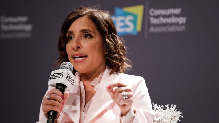 NBCUniversal ad chief Yaccarino resigns as sources say she’s in talks to be Twitter CEO