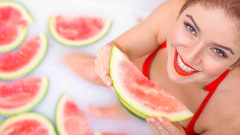 7 ways to use watermelon in your summer beauty routine