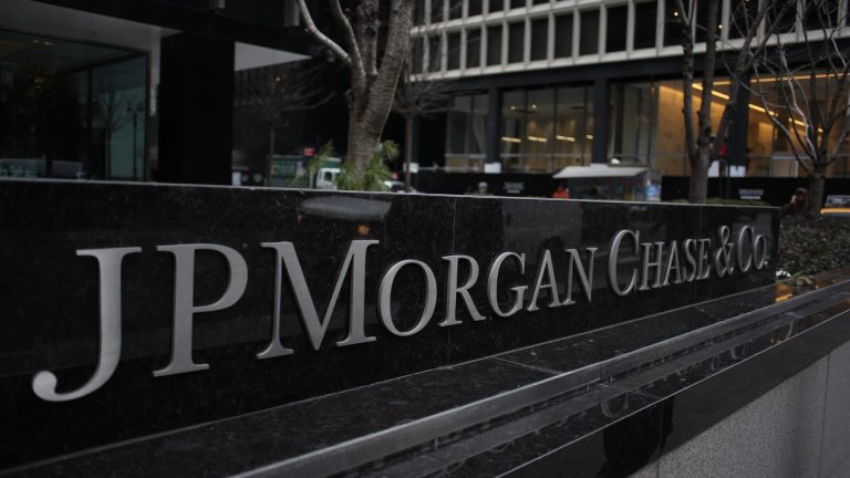 SEC fines JPMorgan broker for deleting millions of emails